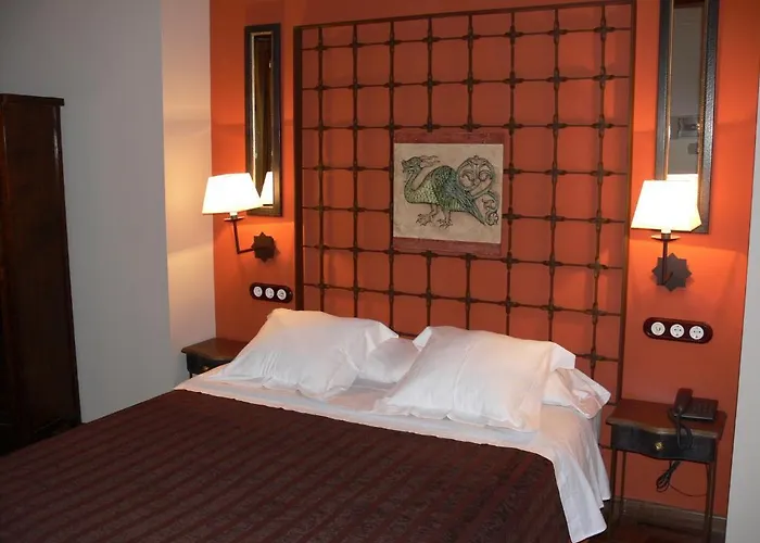 Hotel El Mudayyan 3*